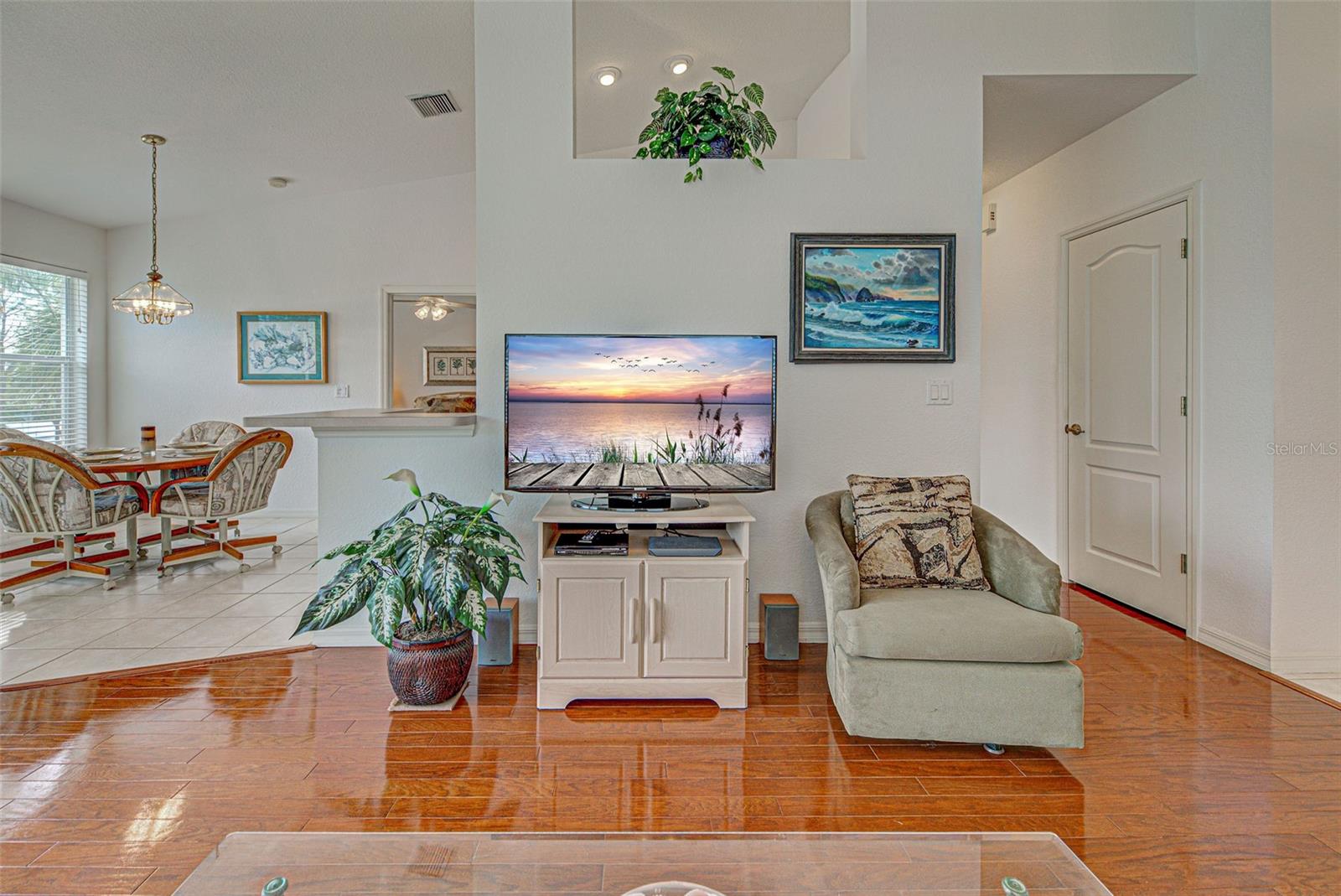403 Auburn Lakes Circle 403