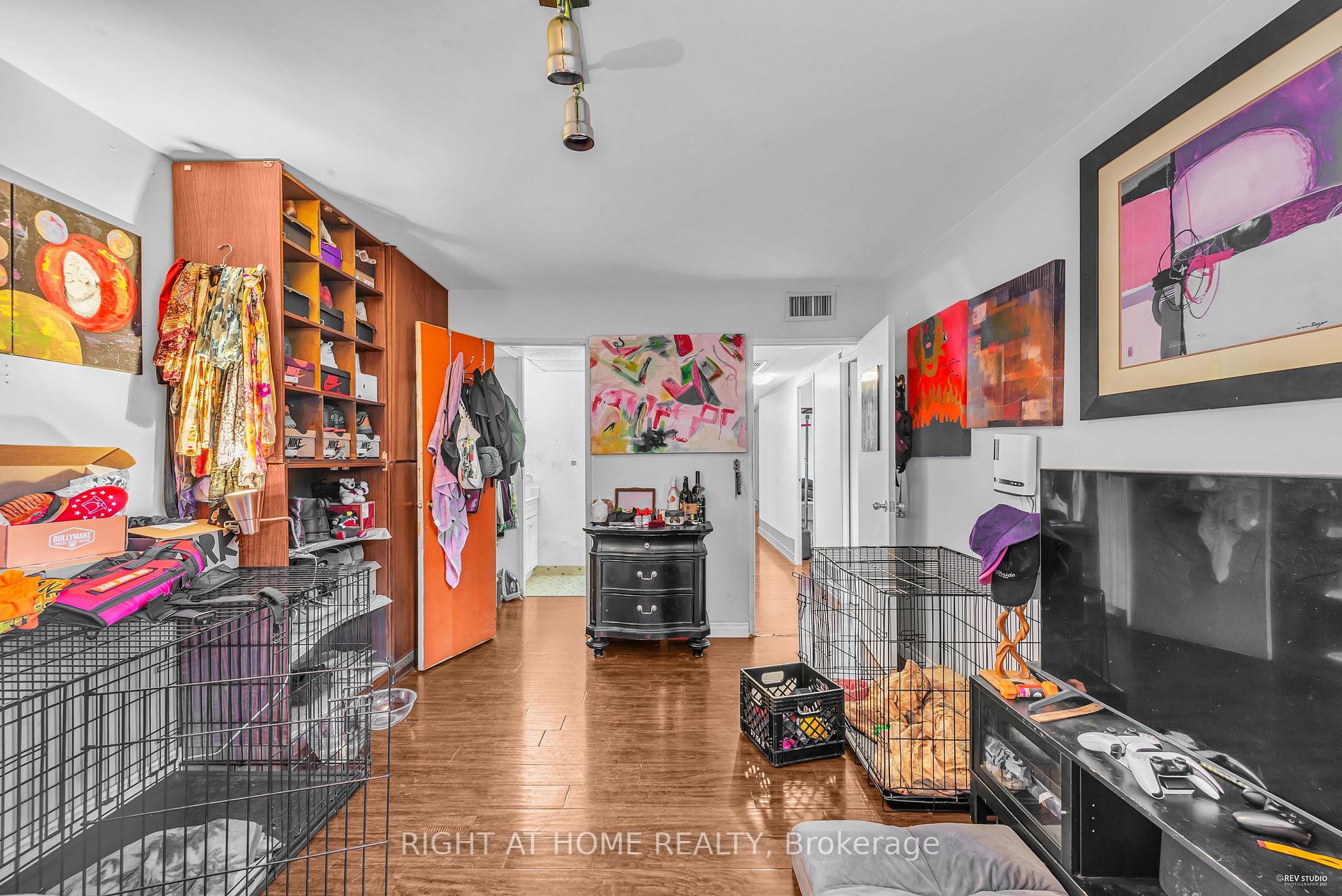 2323 Confederation Pkwy 408