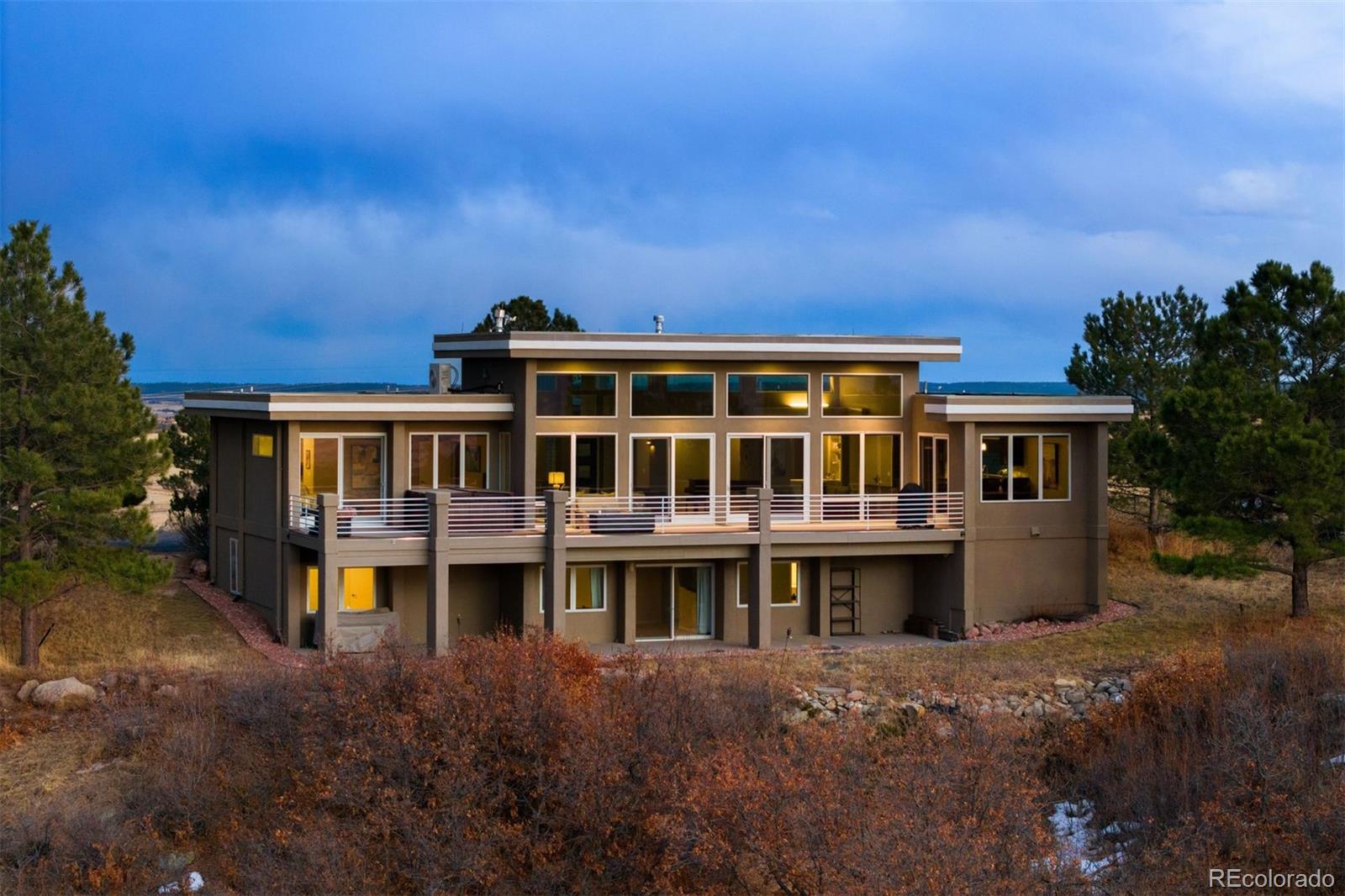5585 N Mesa Drive