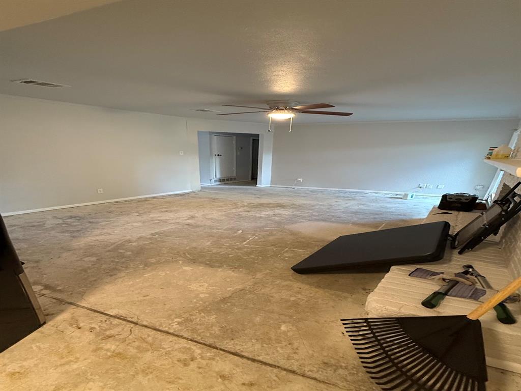 655 W Pentagon Parkway