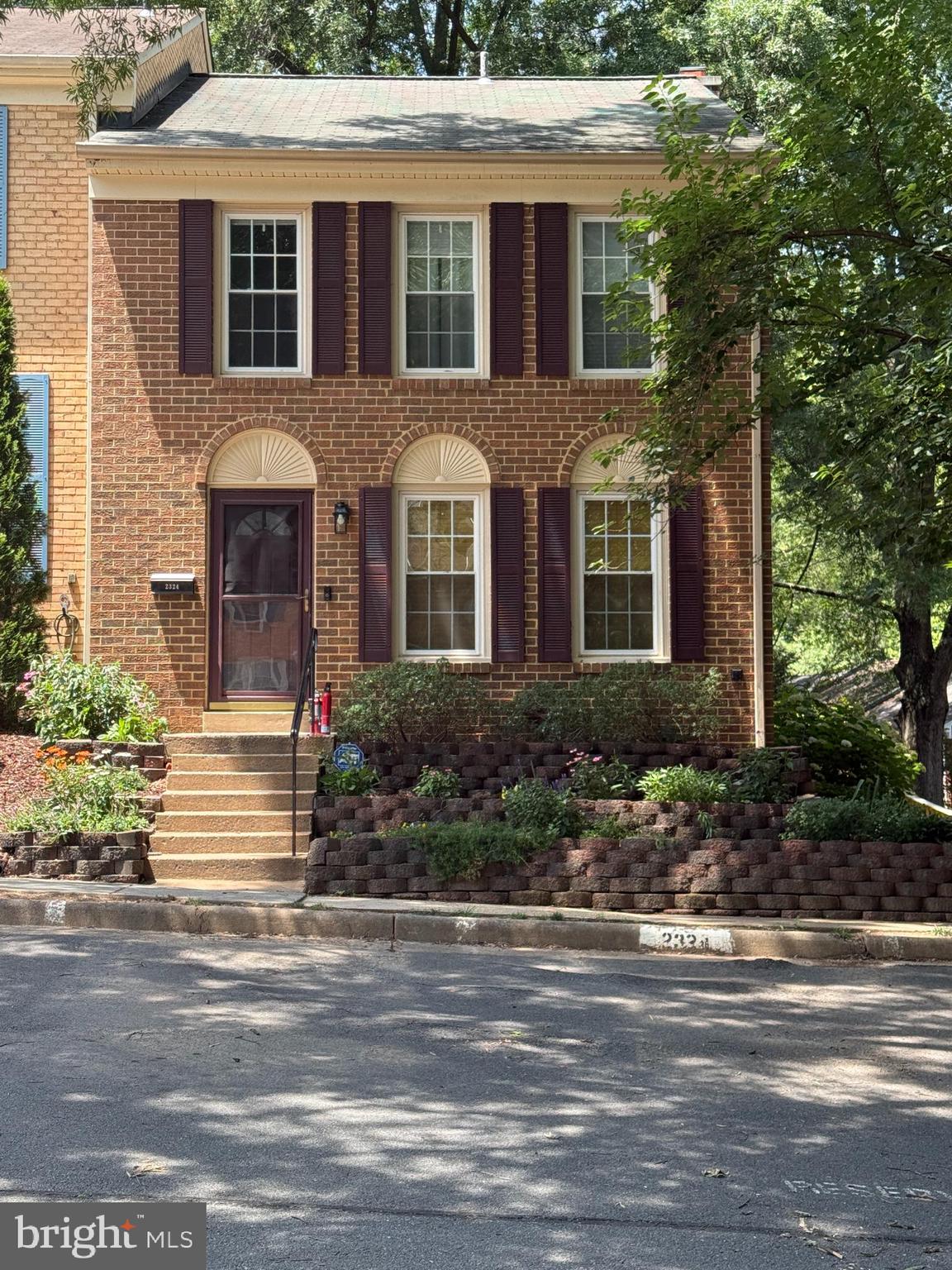 Discover the charm of this beautifully maintained Colonial townhouse in the desirable Deepwood community.  This home features three spacious bedrooms and three and a half bathrooms, perfect for both relaxation and entertaining. The inviting traditional floor plan boasts elegant hardwood floors and built-ins, creating a warm and welcoming atmosphere. Enjoy cozy evenings by the fireplace or savor your morning coffee in the delightful breakfast area. Step outside to a corner lot that backs onto serene open common areas, providing a peaceful retreat right at your doorstep. The community offers fantastic amenities, including a refreshing outdoor pool, tennis courts, and well-maintained common grounds, ensuring a vibrant lifestyle. With convenient upper-floor laundry and assigned parking, this home combines comfort and practicality. Don’t miss the opportunity to make this charming residence your own!