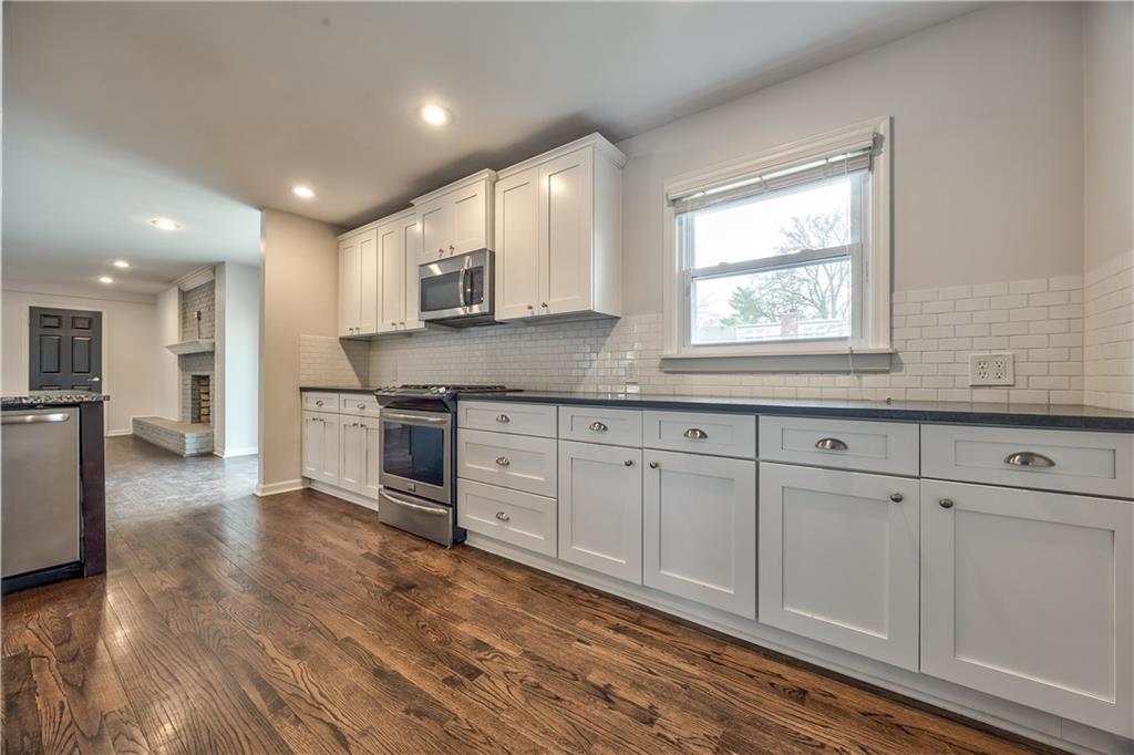 4304 W 83rd Street
