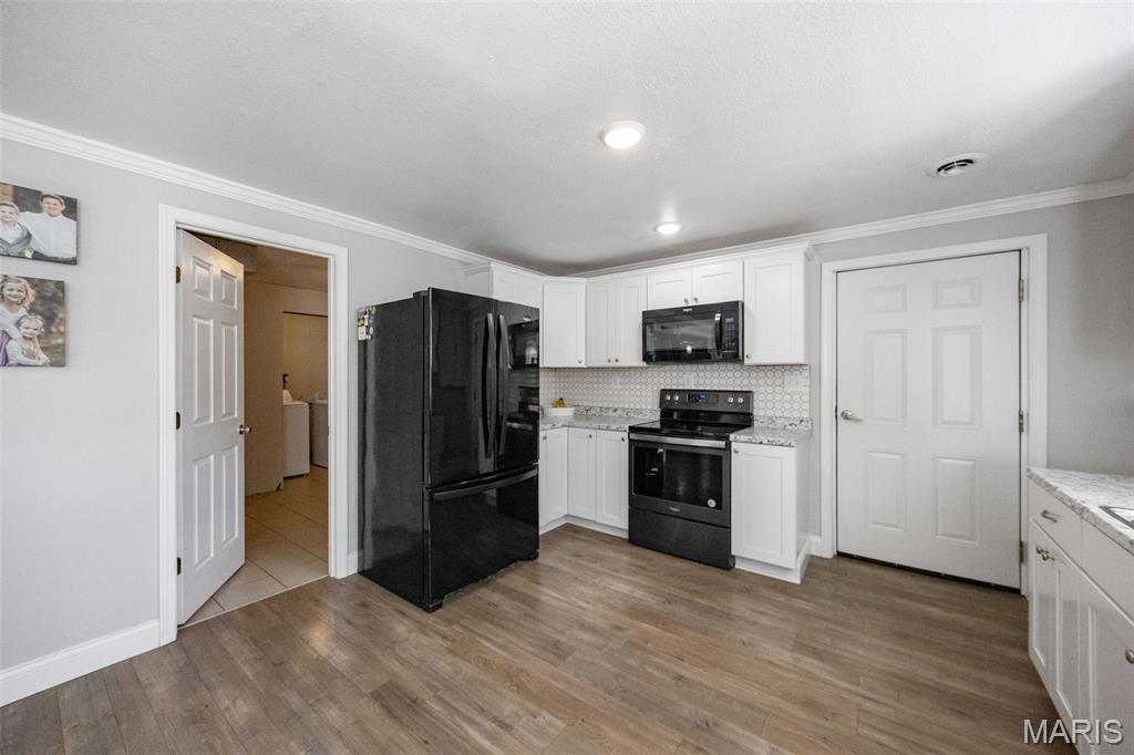 10179 Vine Road