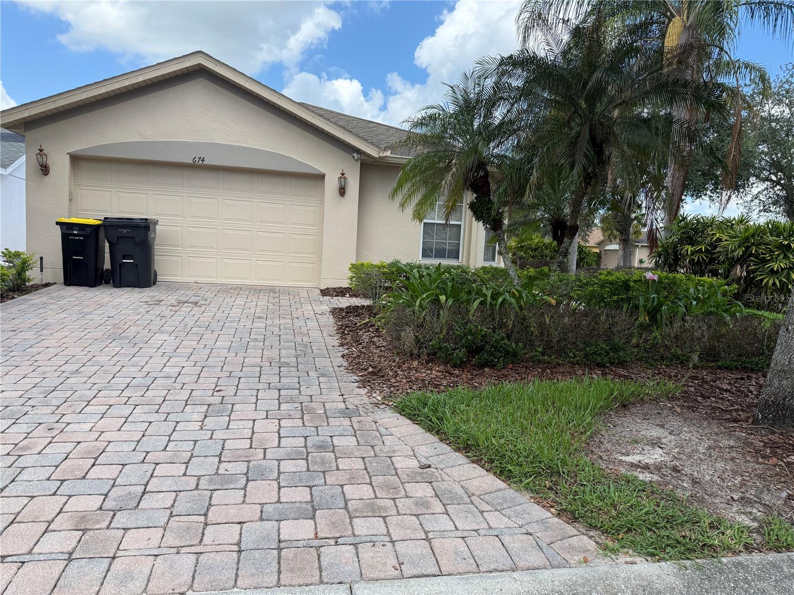 674 Vineyard Way