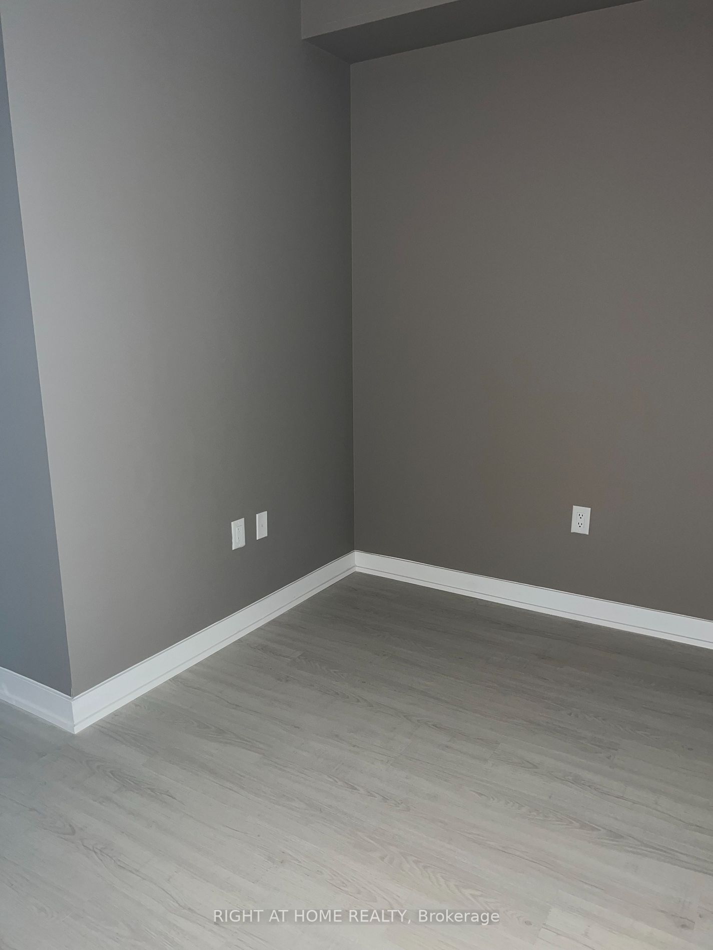 3883 Quartz Rd 2113
