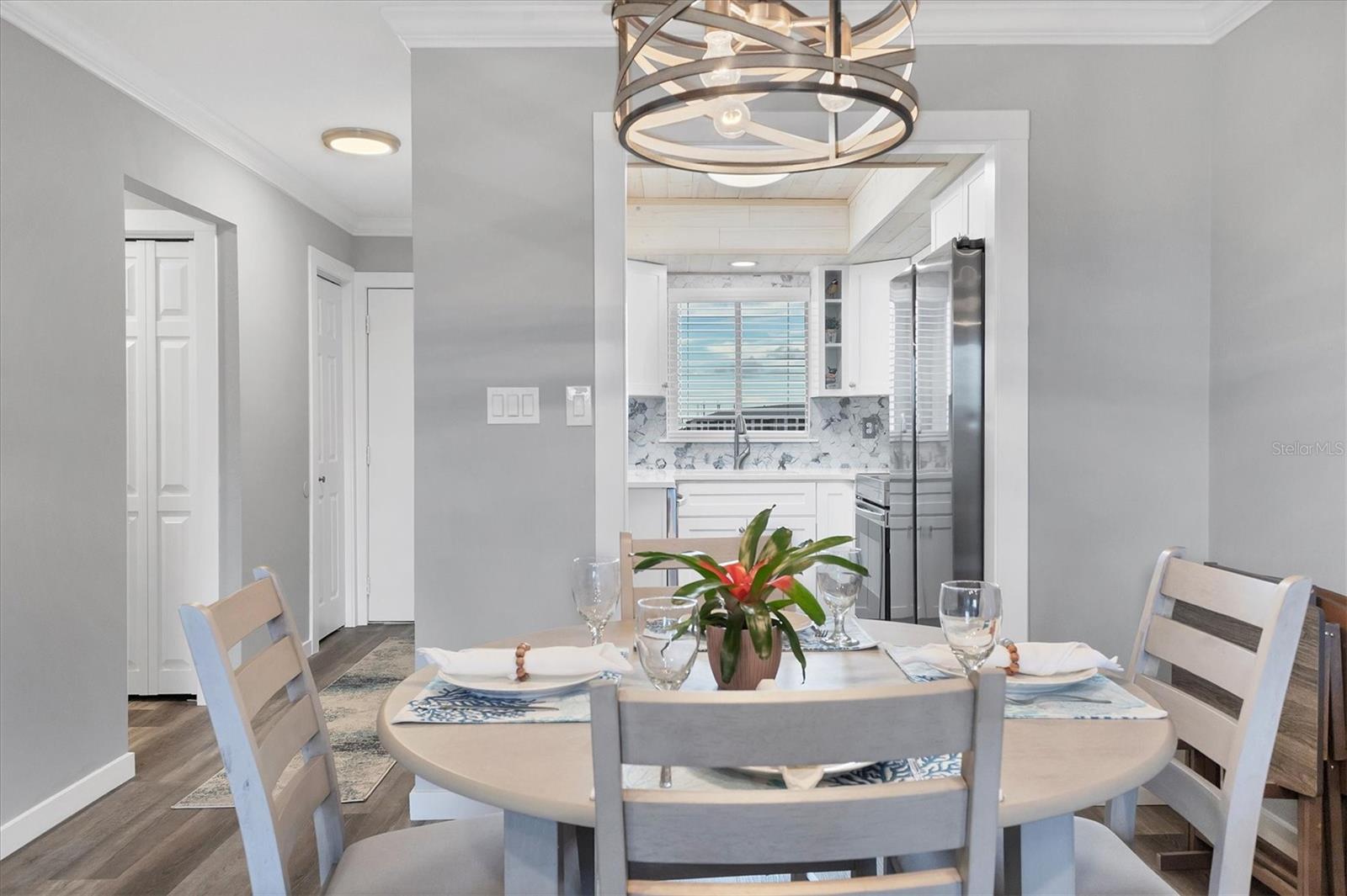 3661 Lake Bayshore Drive 507J