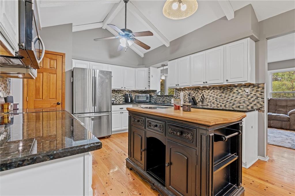 9705 NW Hampton Woods Drive