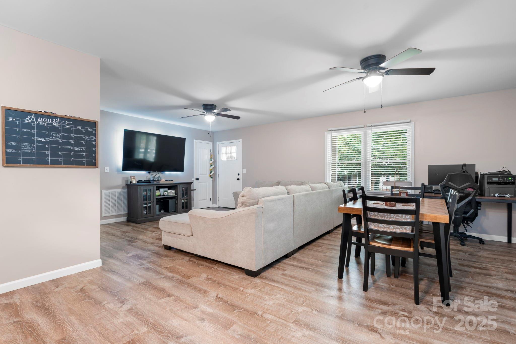 3 Mccall Place