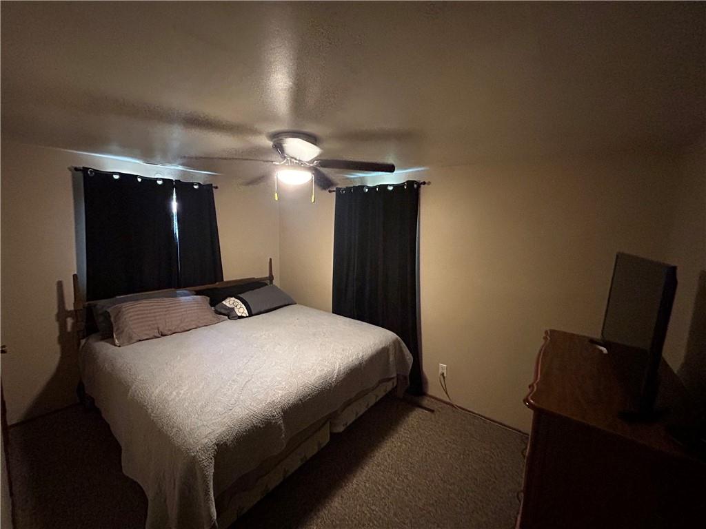 8105 N Summit Street