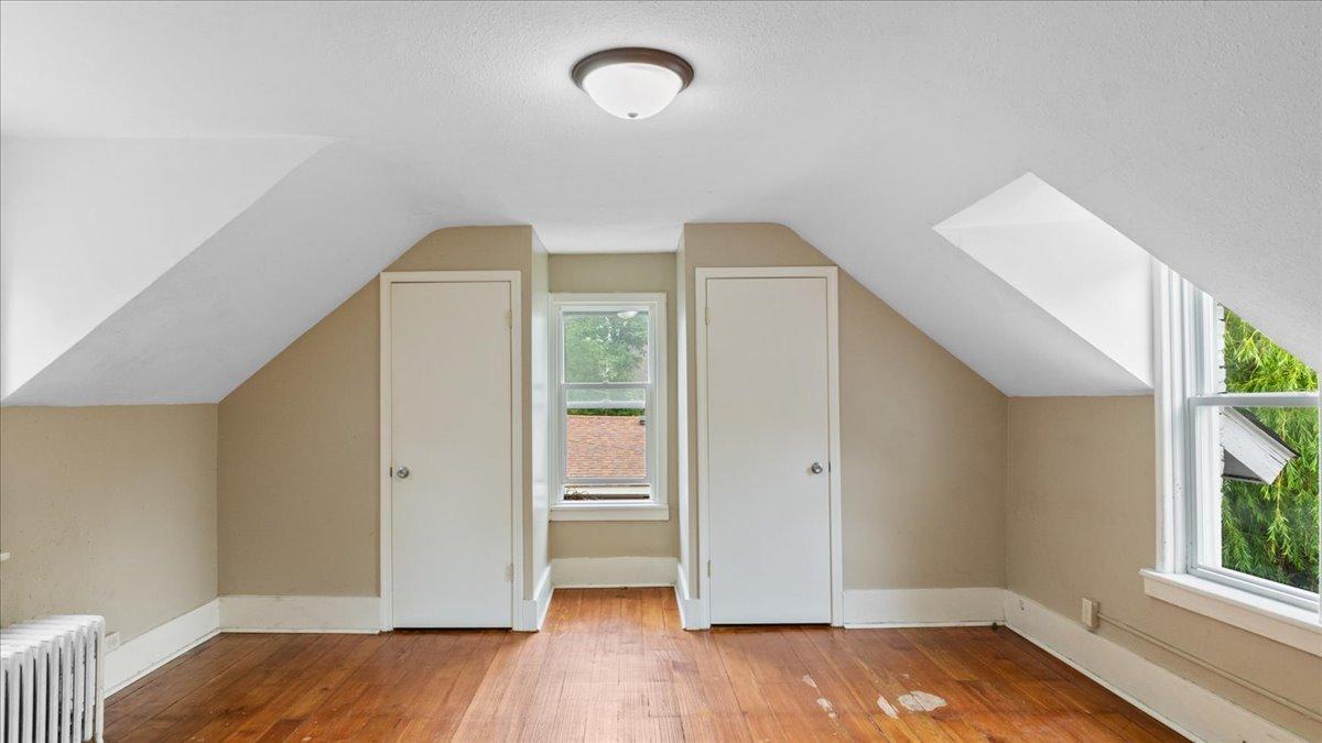 200 15th Avenue N