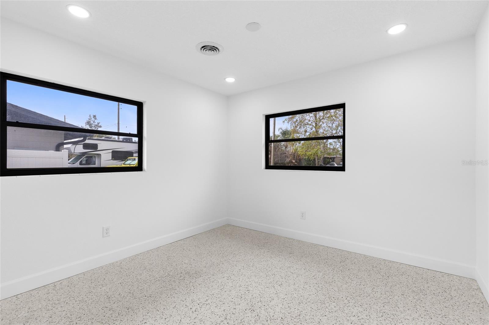 909 Marabon Avenue