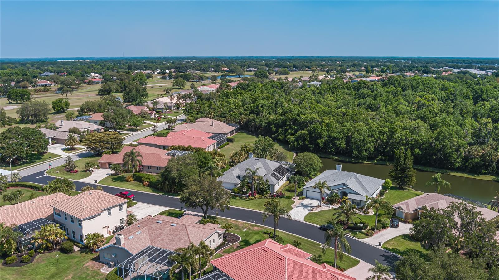 11806 Oak Ridge Drive