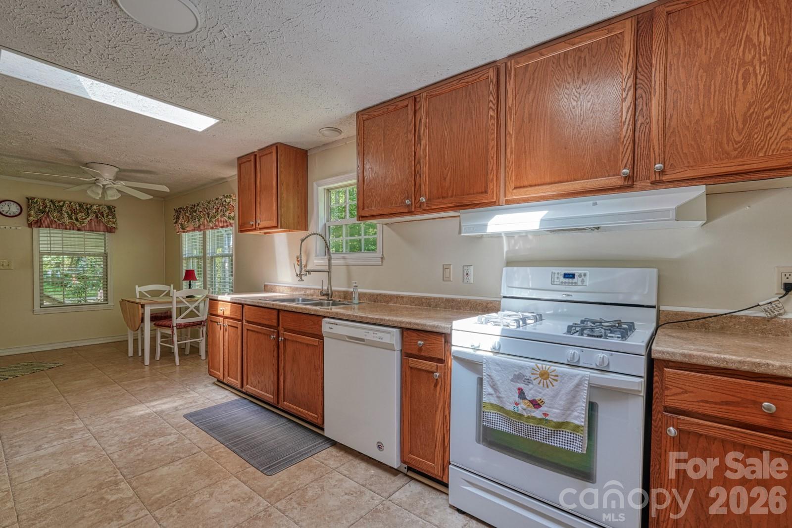 123 Little Rock Way