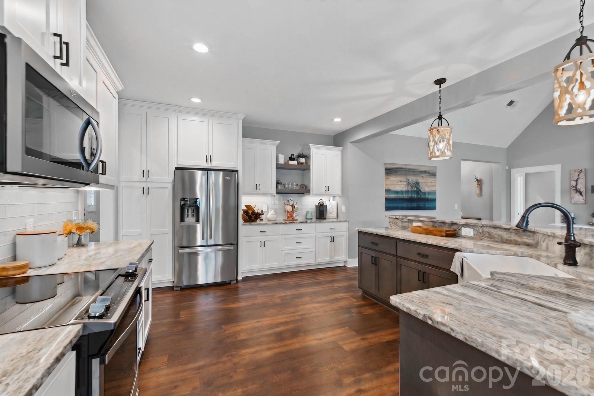 157 Landing Trail