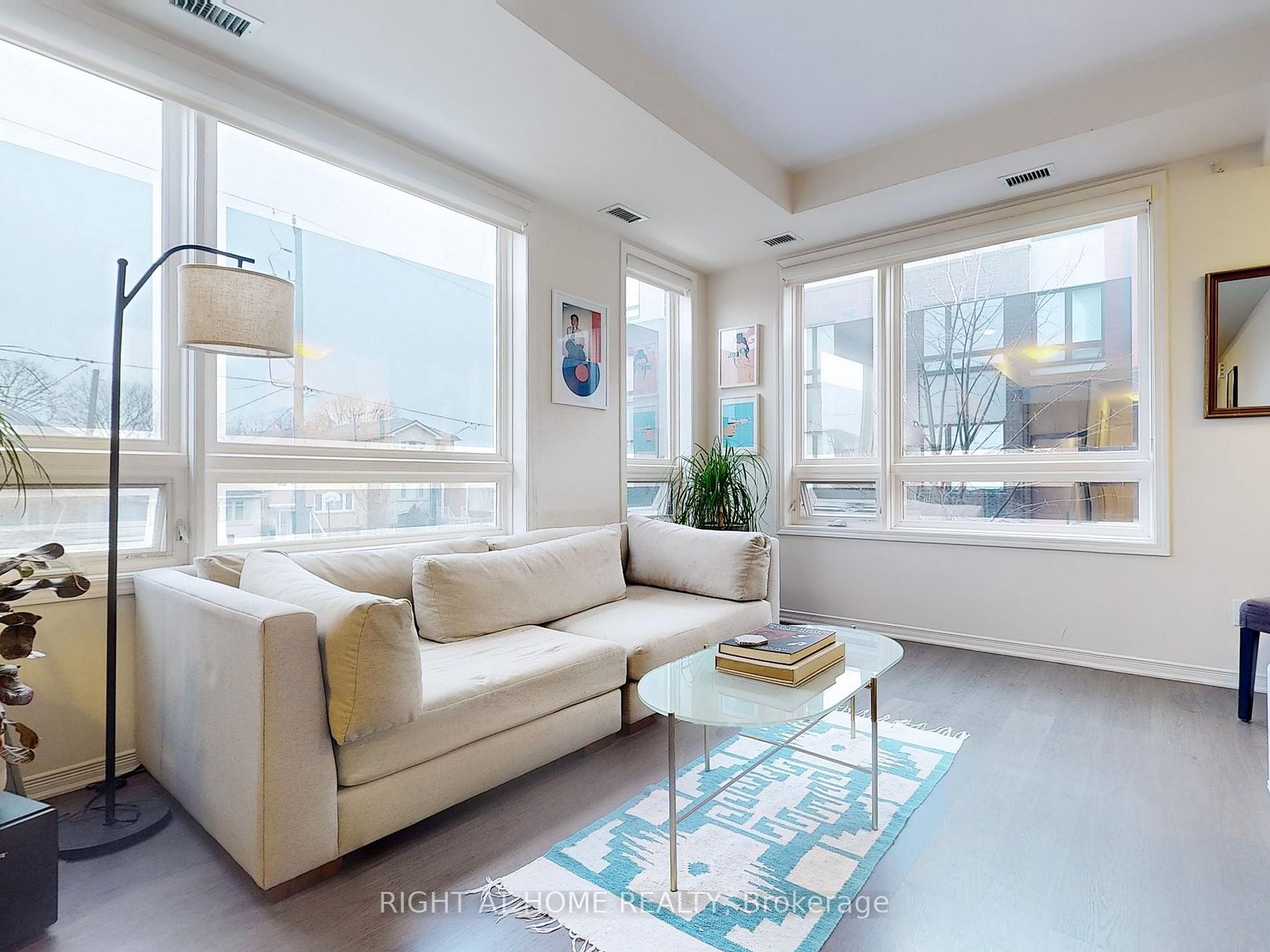 1100 Briar Hill Ave 201