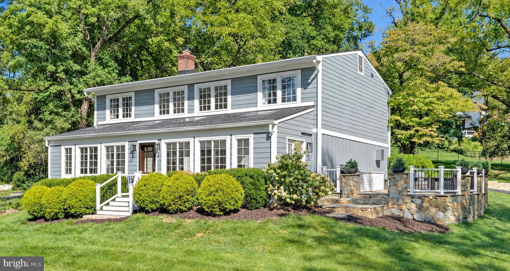 1048 Bellview Road