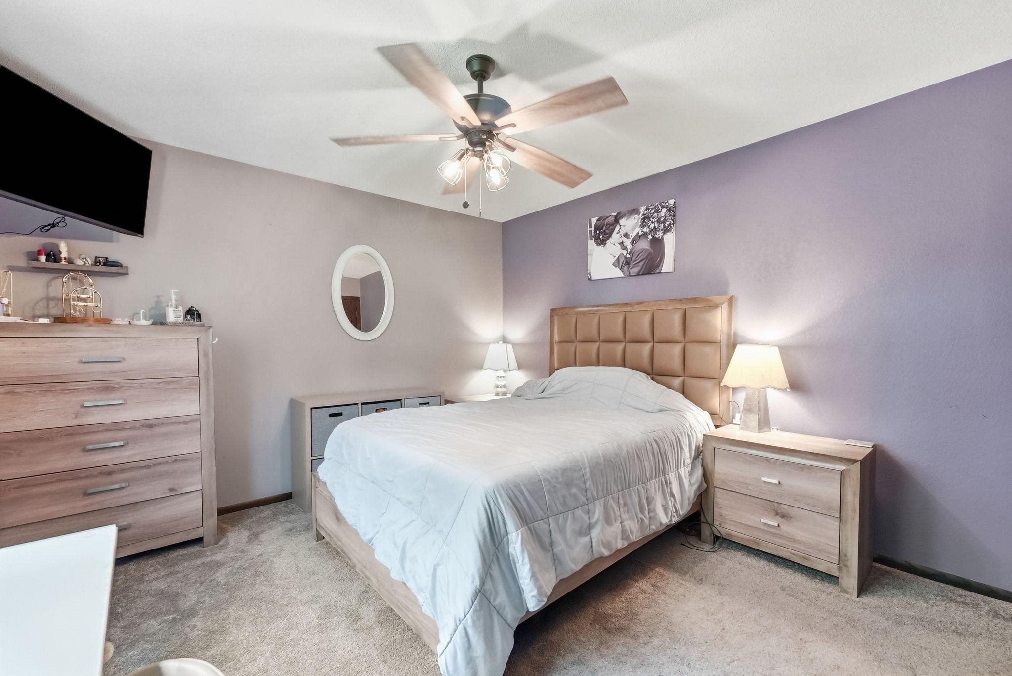 214 Highview Drive W