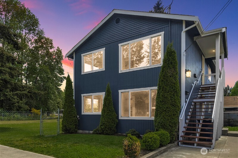 551 S Sullivan Street