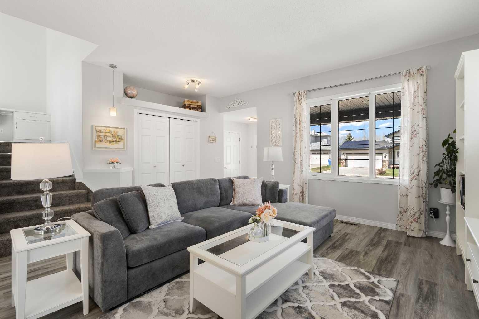 15 Skara Brae Close