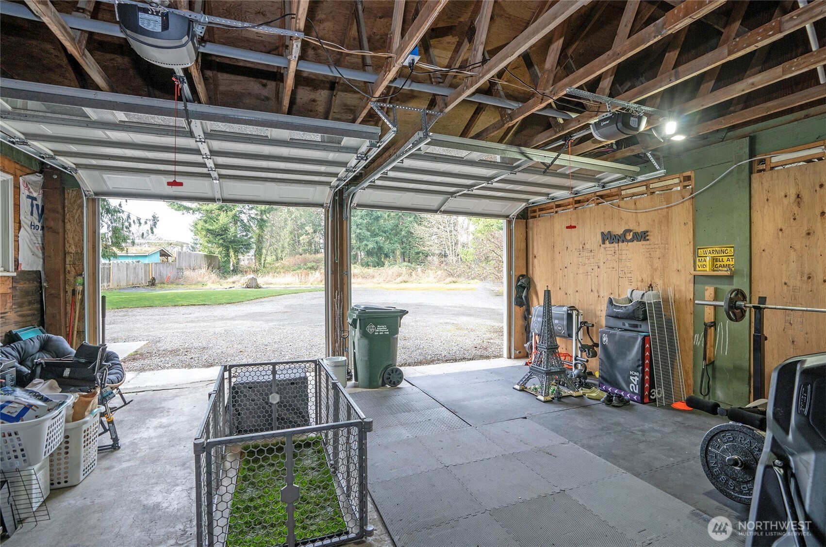 4414 Chrisella Road E