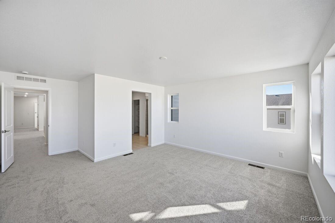 16955 W 92nd Loop