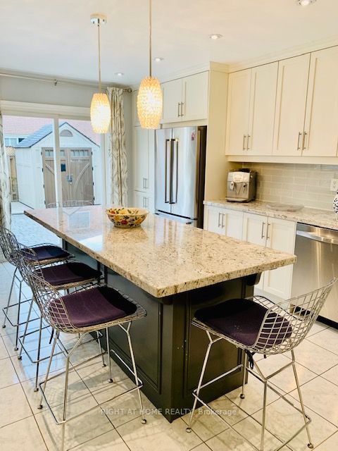 51 Golden Eagle Rd