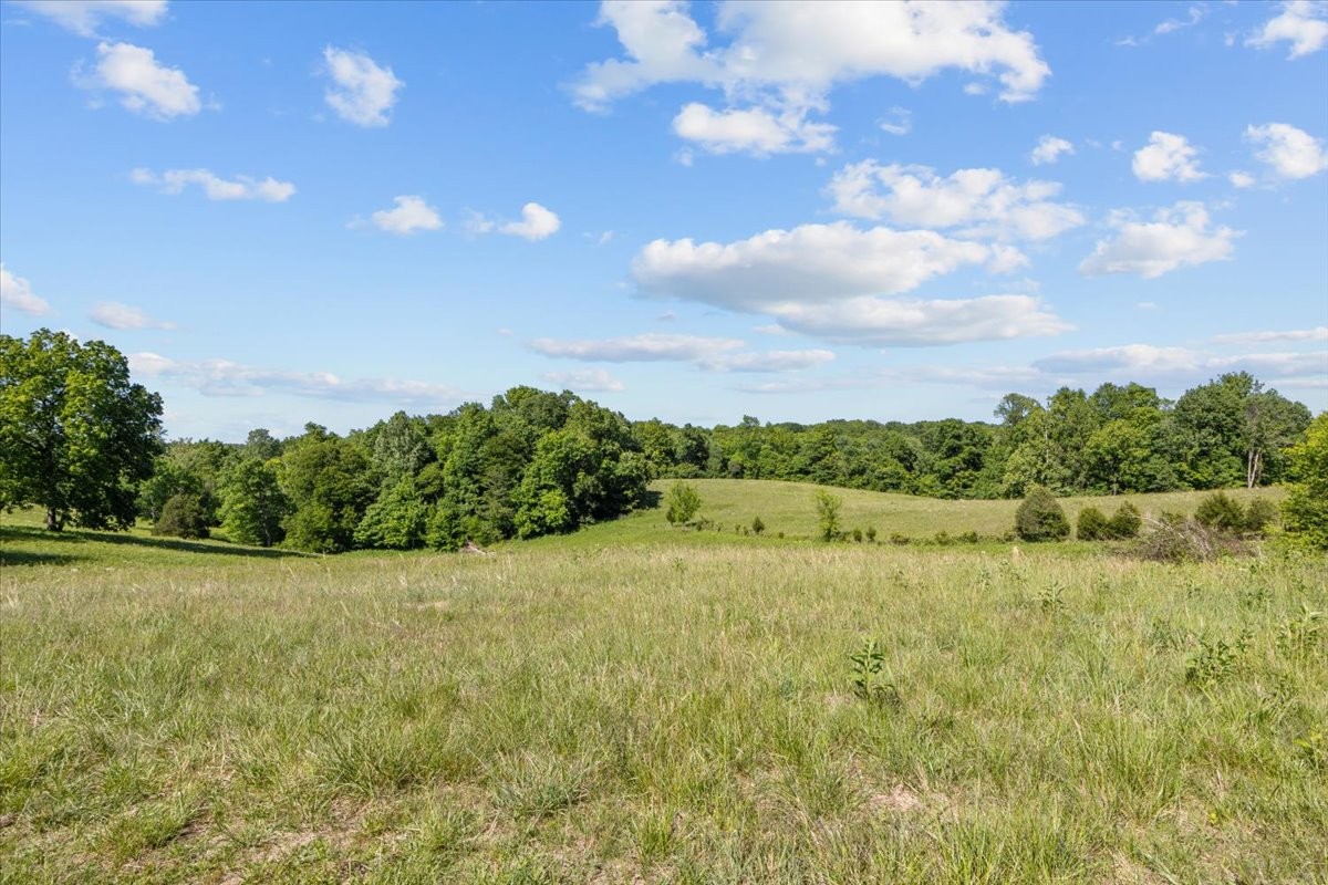 2440 Maple Grove Rd