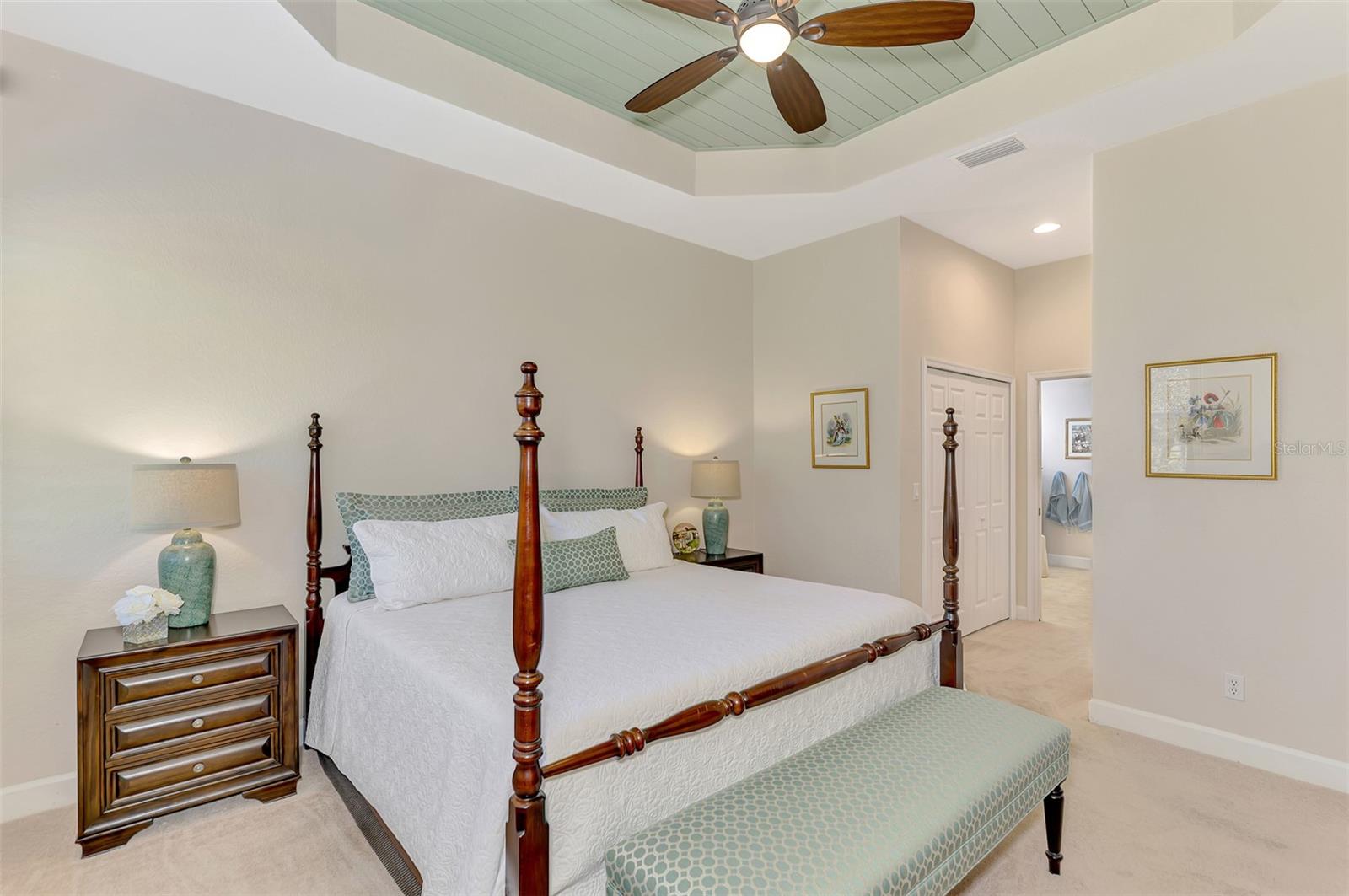 13384 Golf Pointe Drive