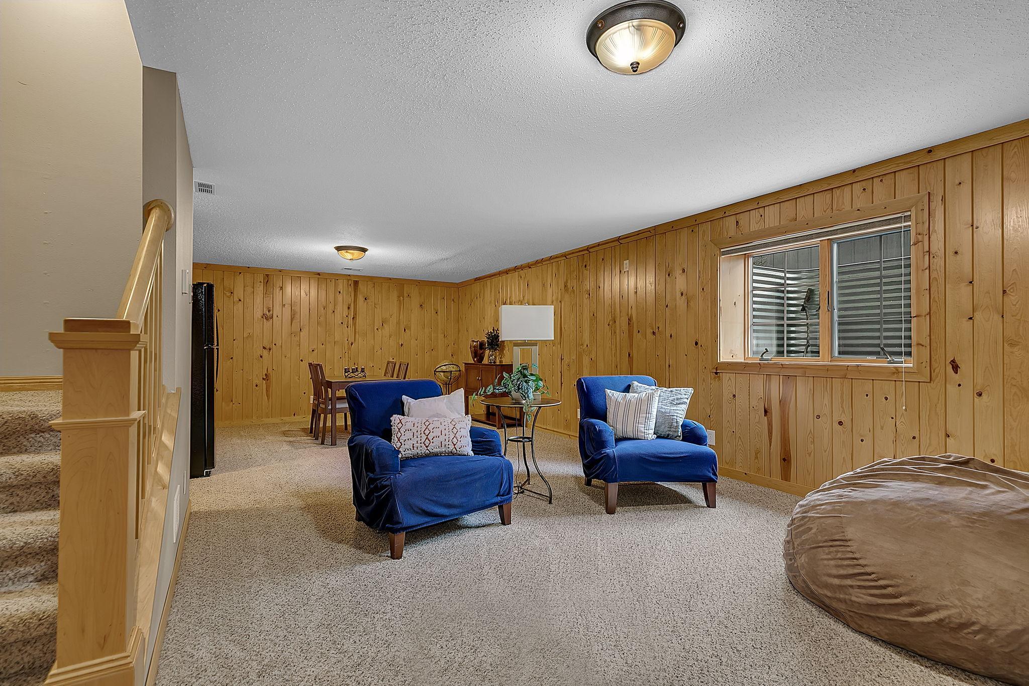1301 Pondview Lane
