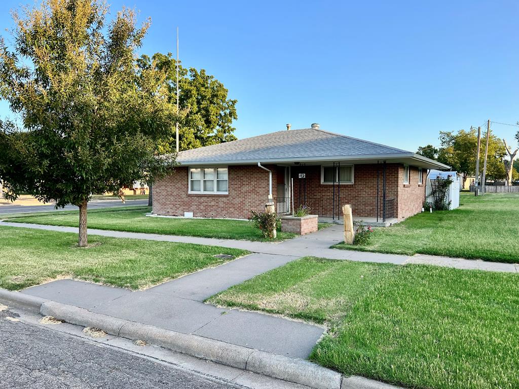 112 W Hamilton Avenue. Claflin, Kansas • SalinaHomes