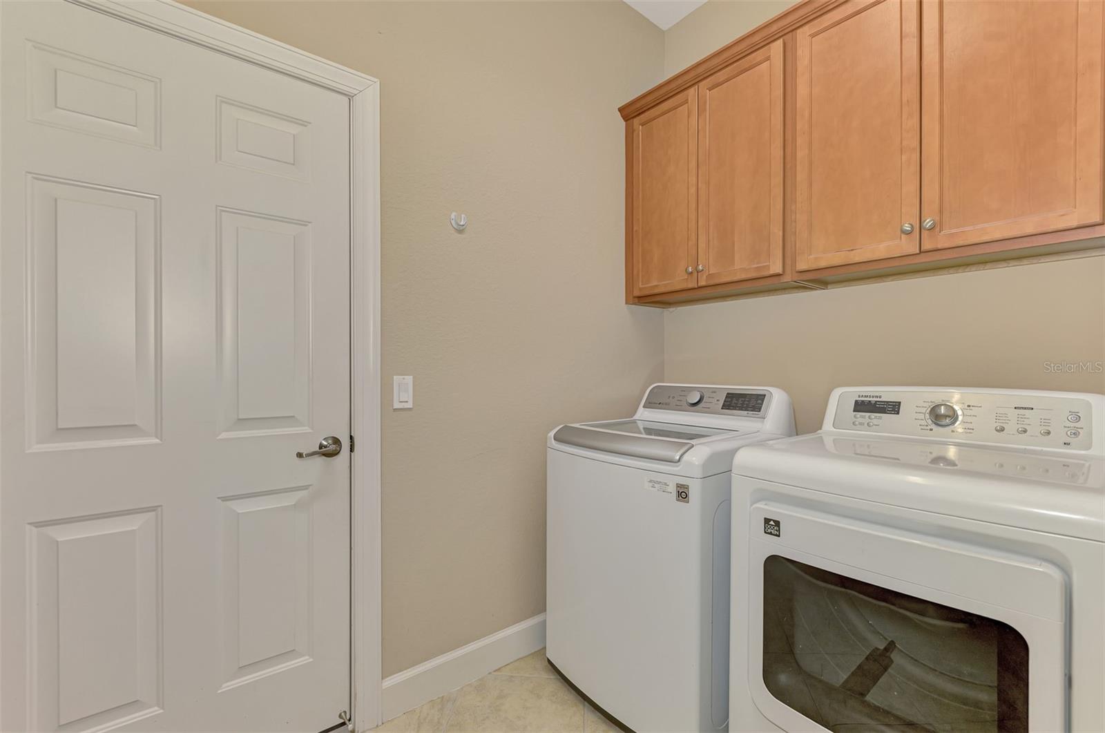 13096 Creekside Lane