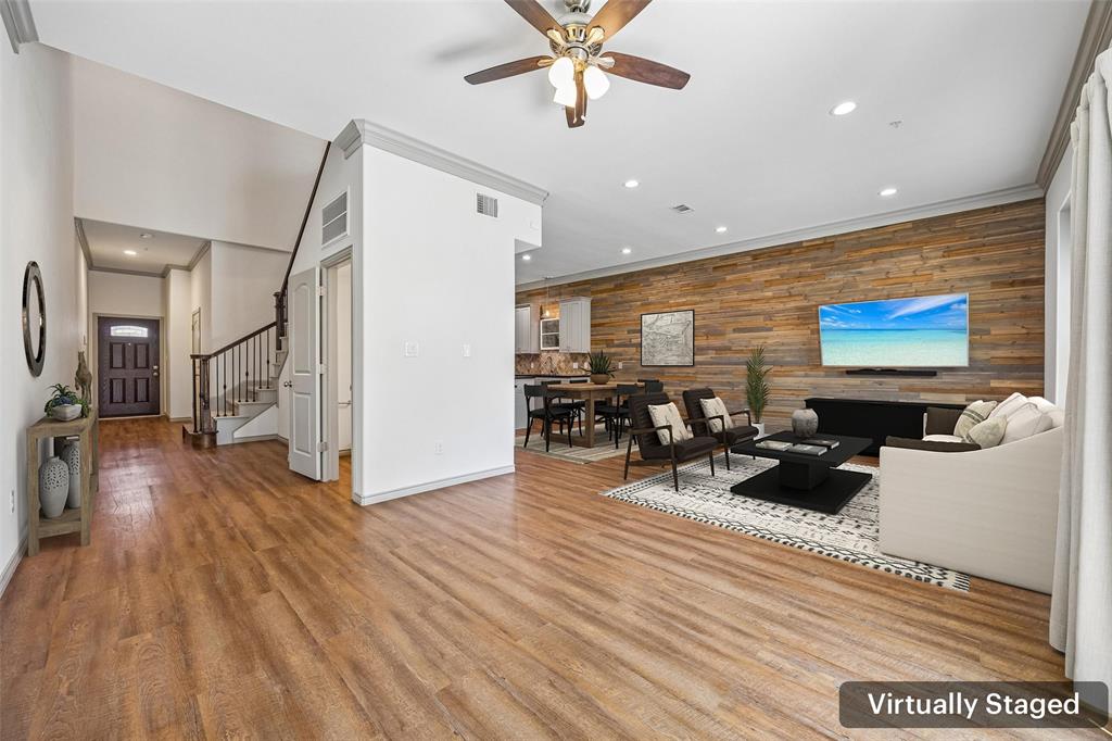 1325 Summerset Lane