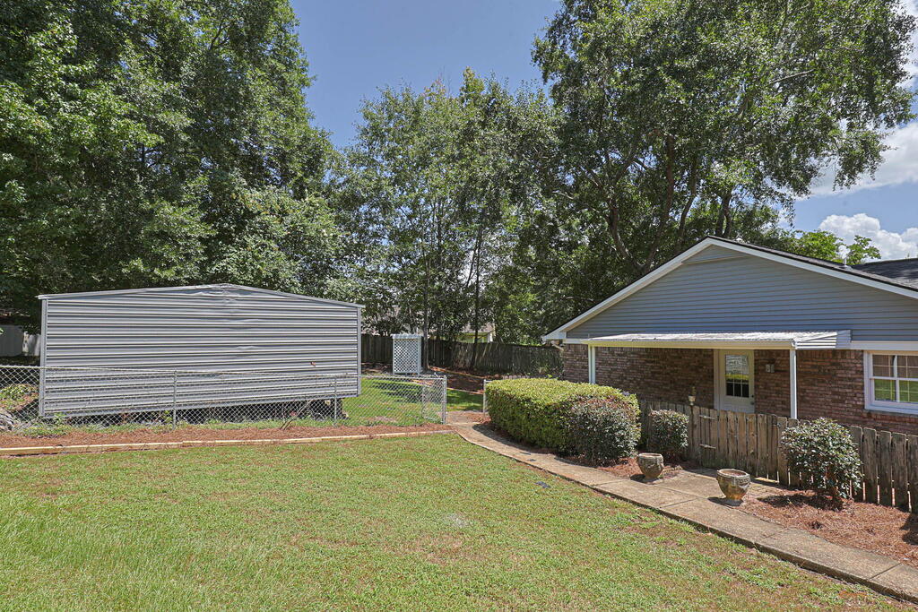 3 North Theri Ct