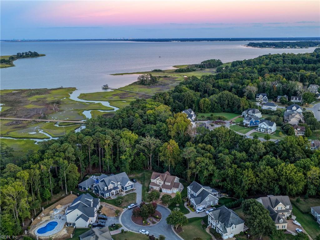 113 Commanders Cove