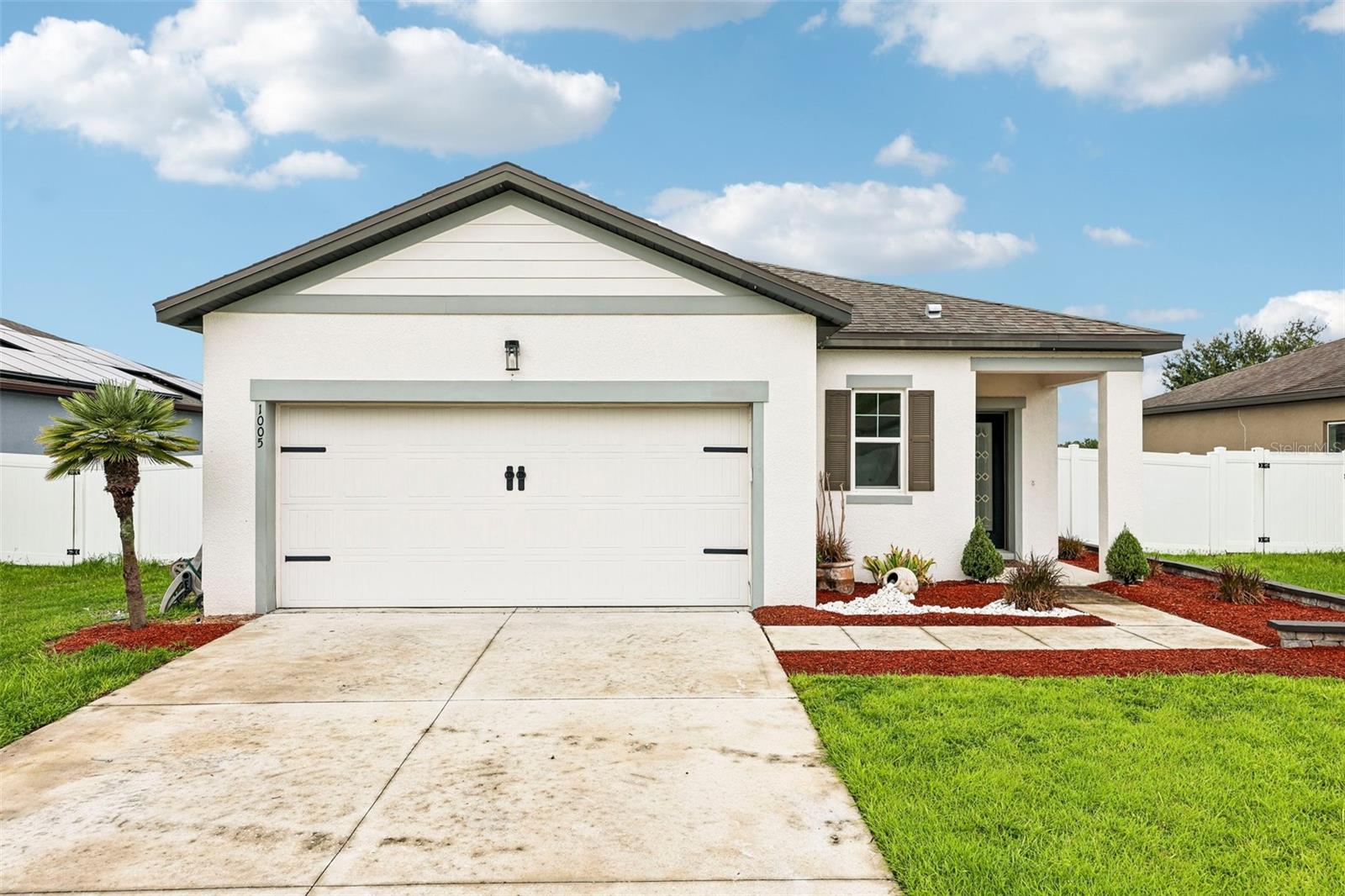 1005 Wanderer Drive