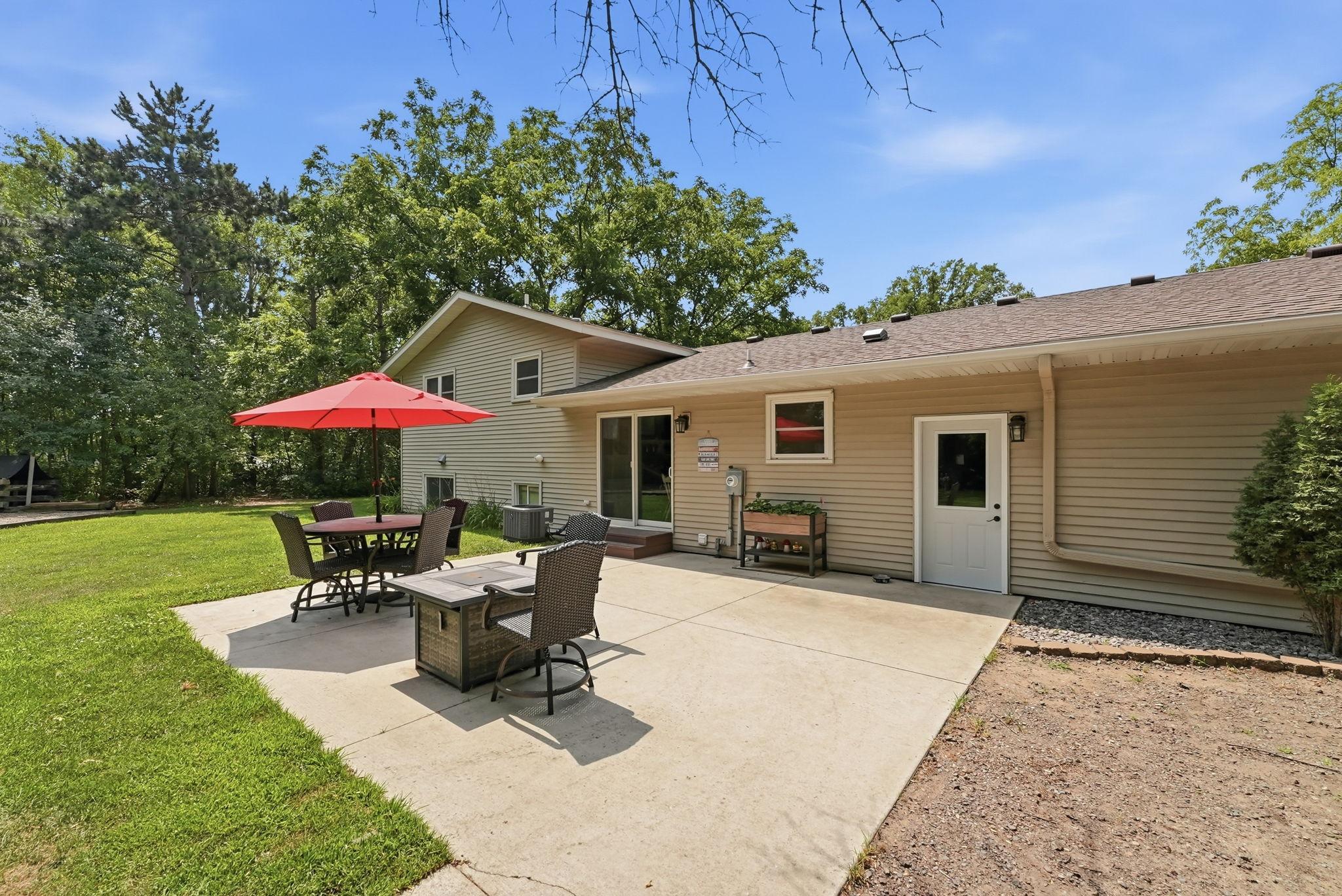 214 Highview Drive W