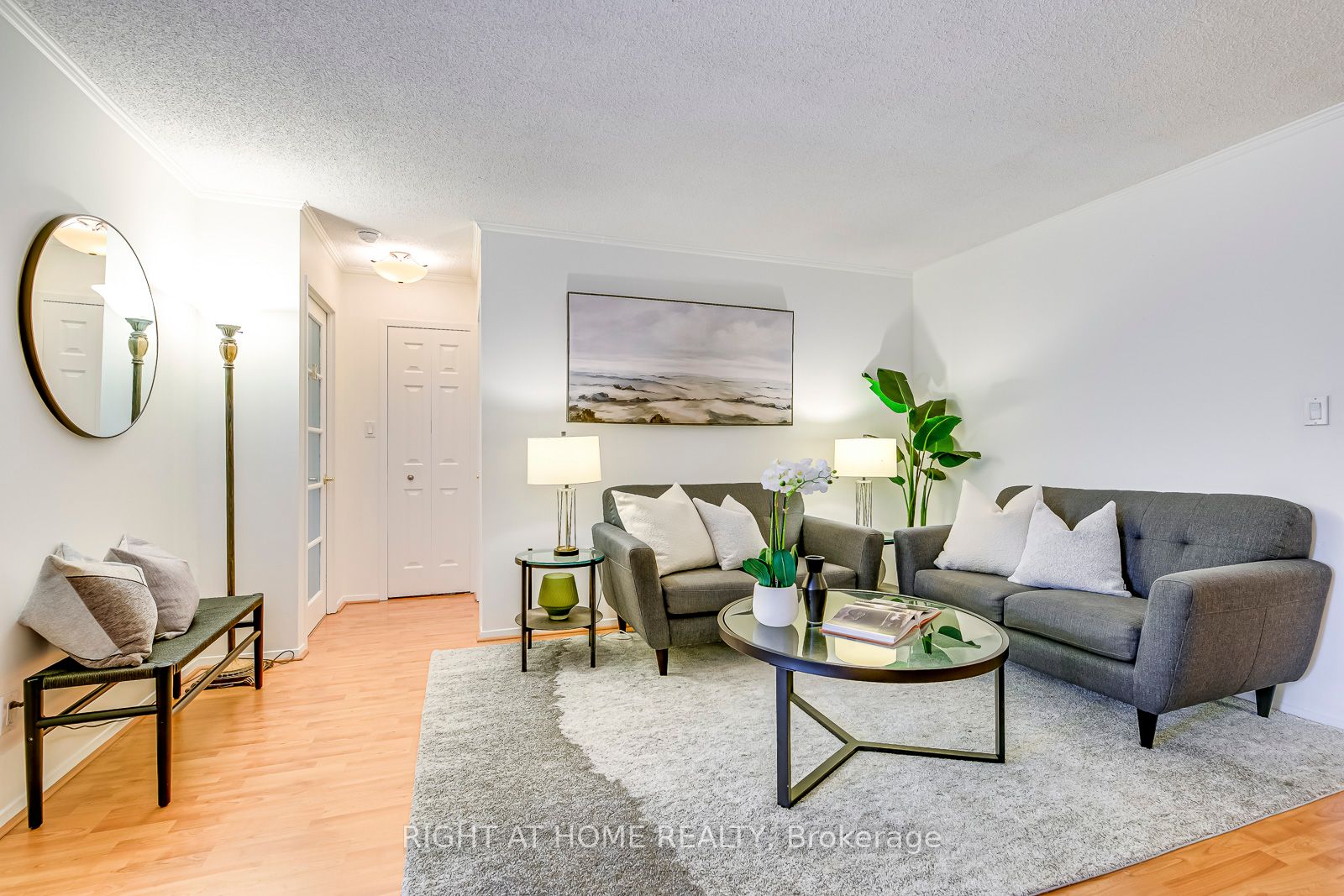 20 Southport St 318