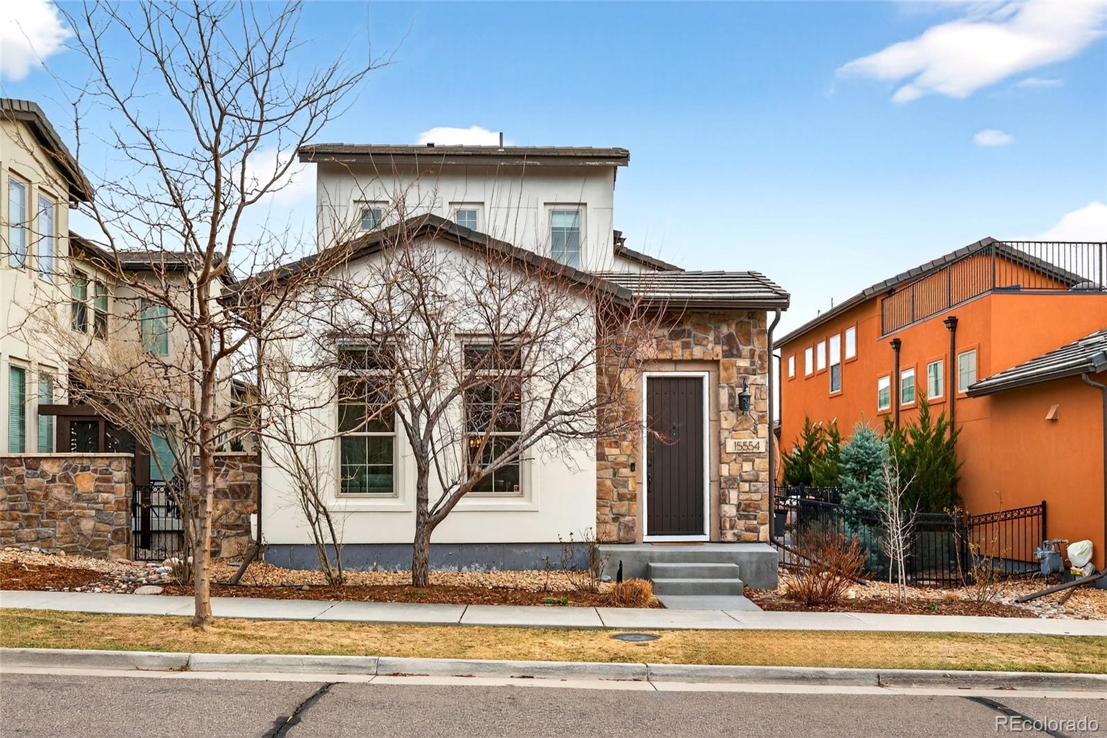 15554 W La Salle Avenue