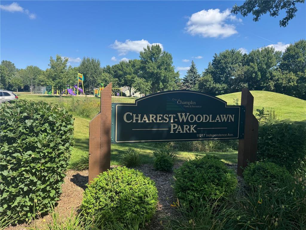 11209 Independence Avenue N