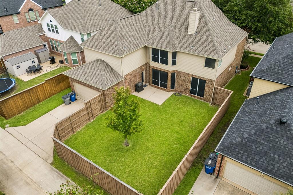 415 Mainsail Drive