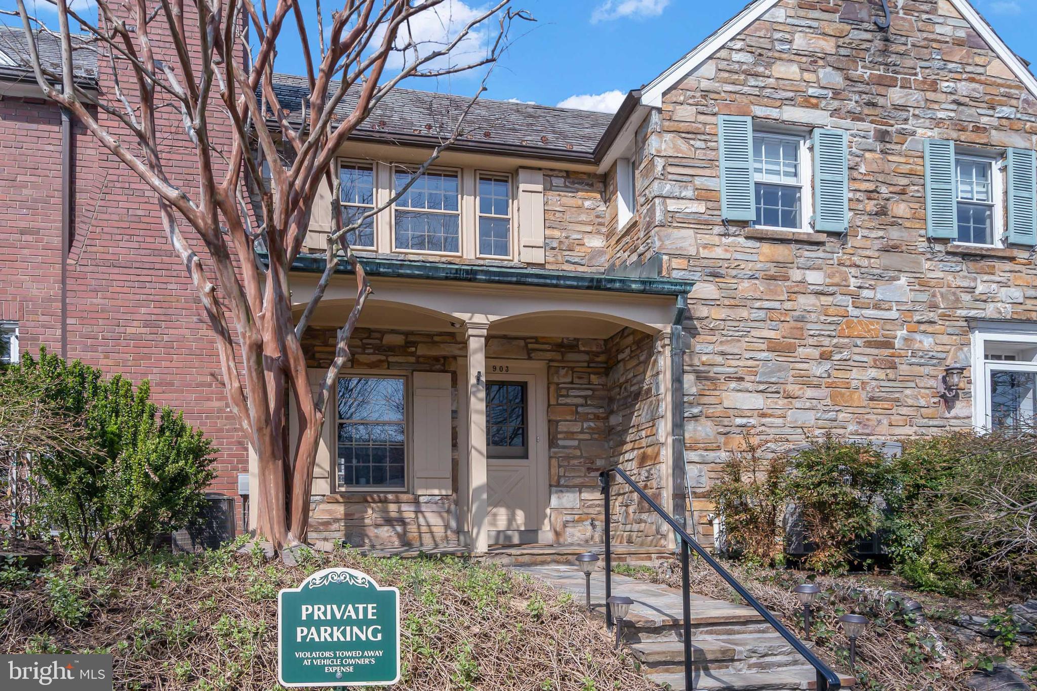 903 S Saint Asaph Street