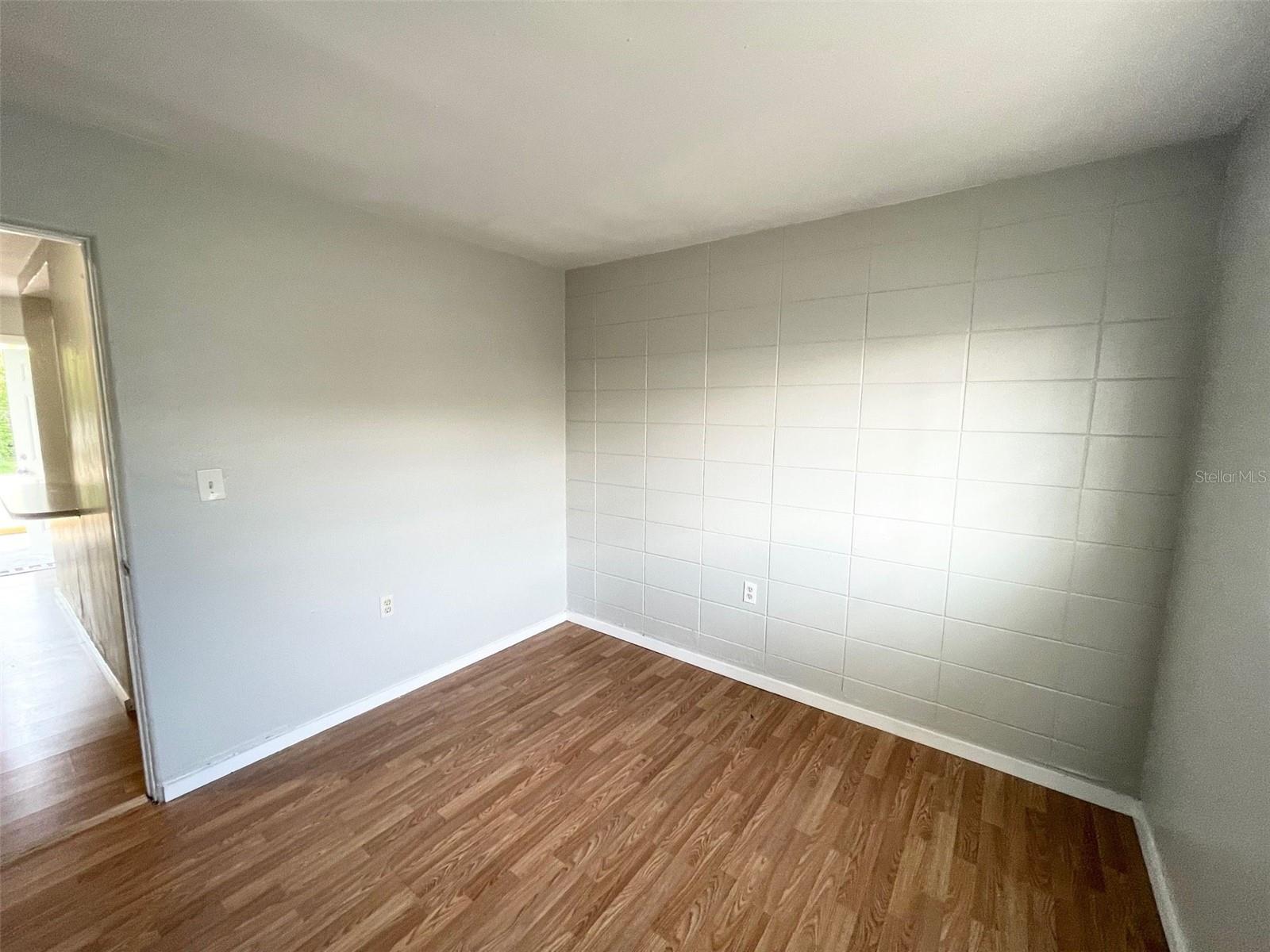 1341 West Point Drive 03