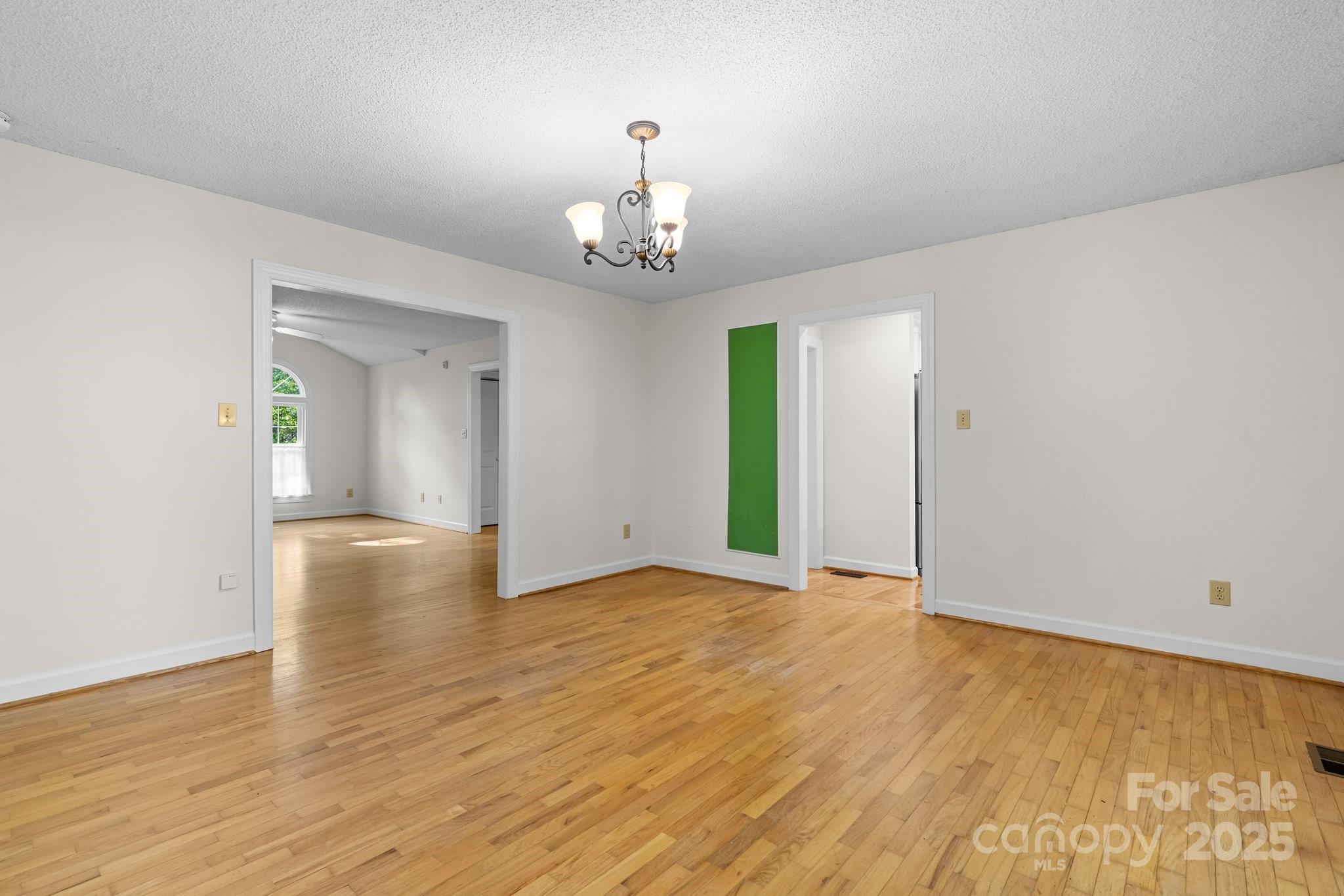 1026 Wellington Court