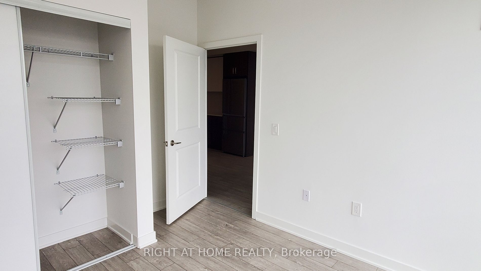 100 Eagle Rock Way 501
