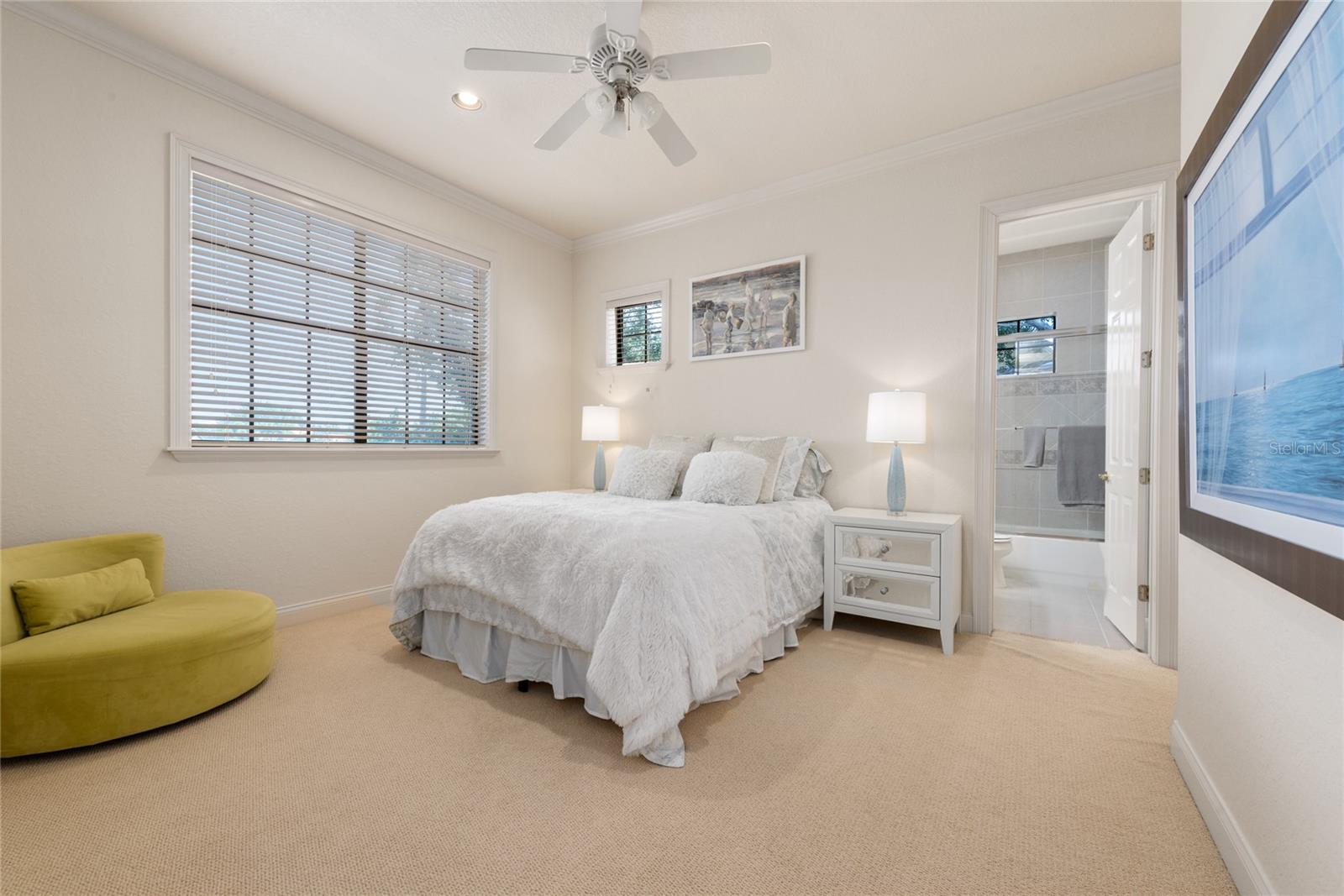 6221 Blakeford Drive