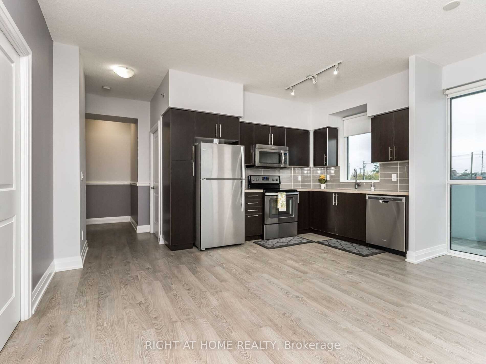 65 Speers Rd 203
