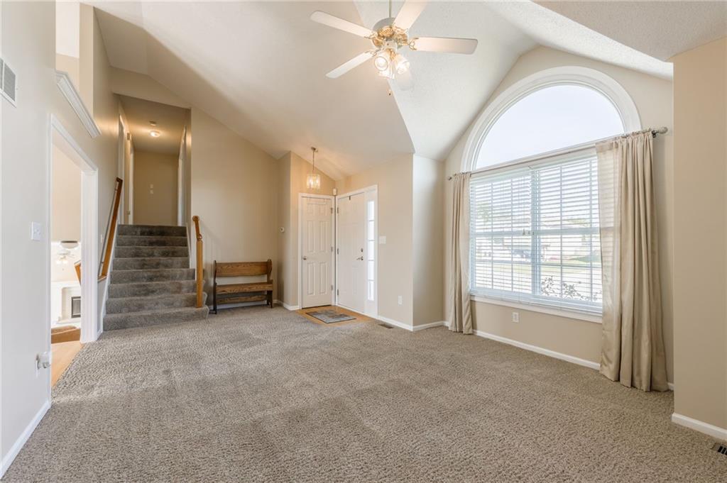 10700 N Holmes Street