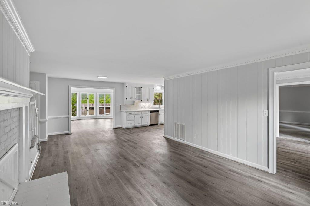 536 Quarterfield Road