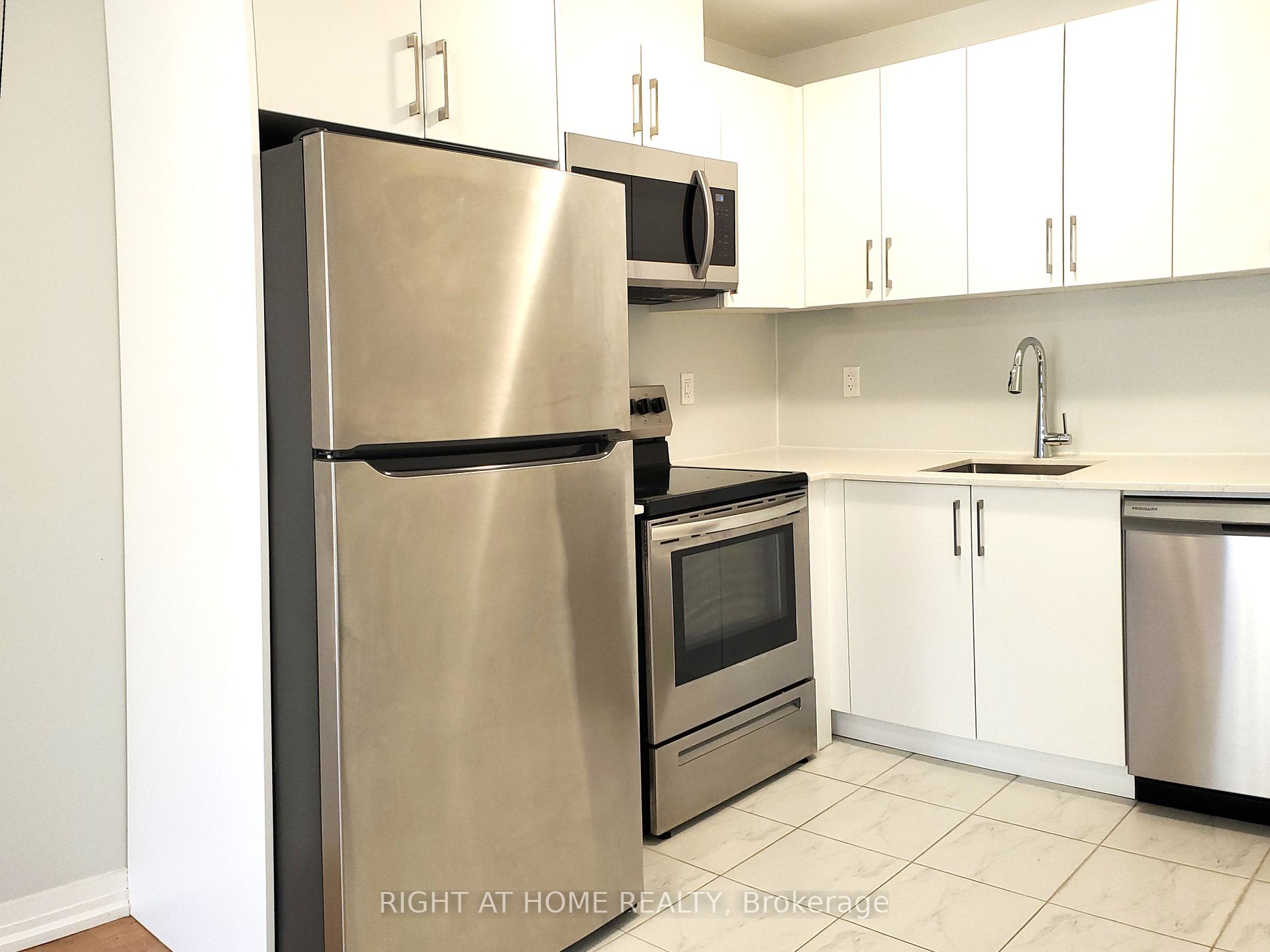 1165 Journeyman Lane 105