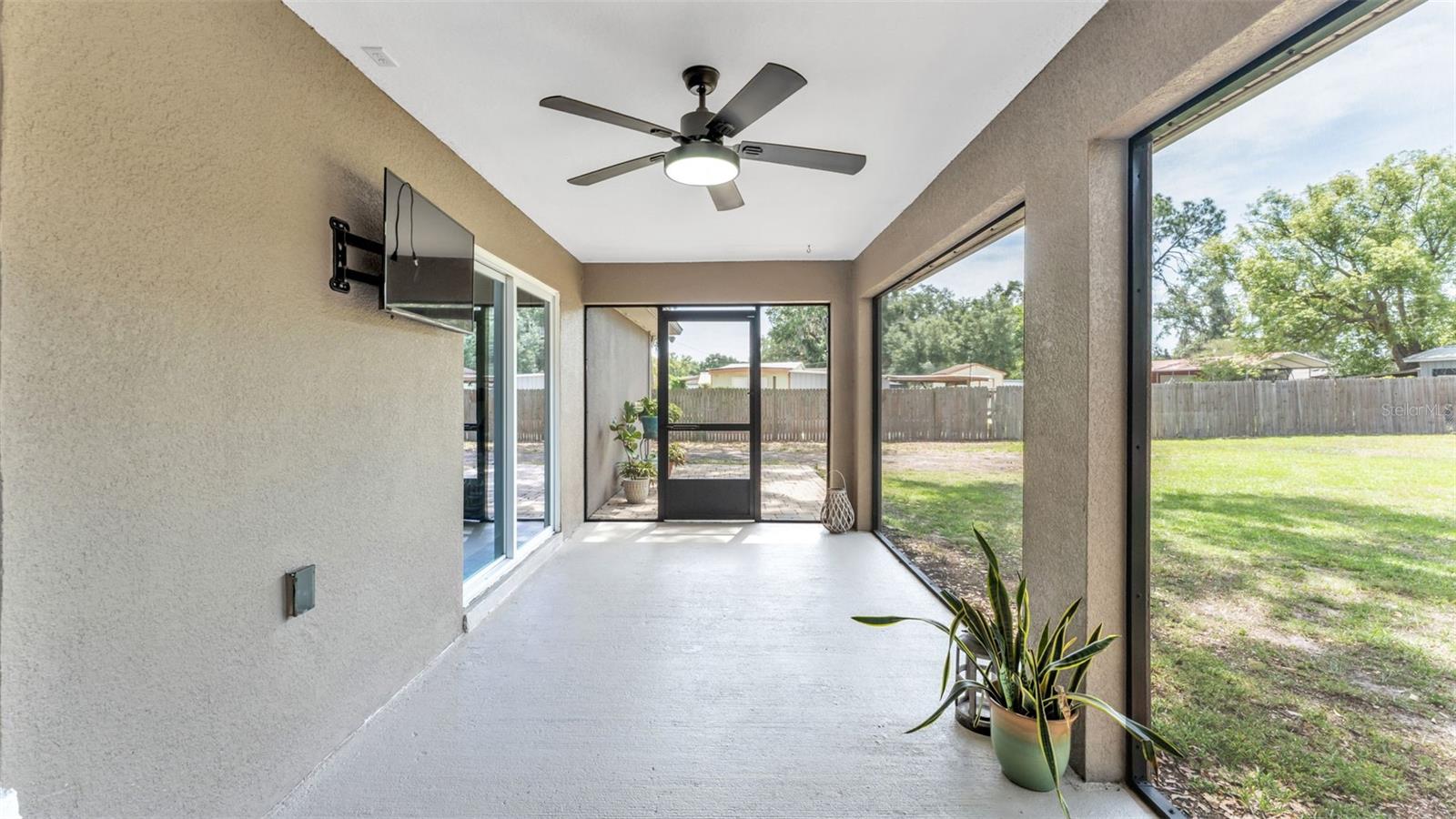 2418 Armstrong Road